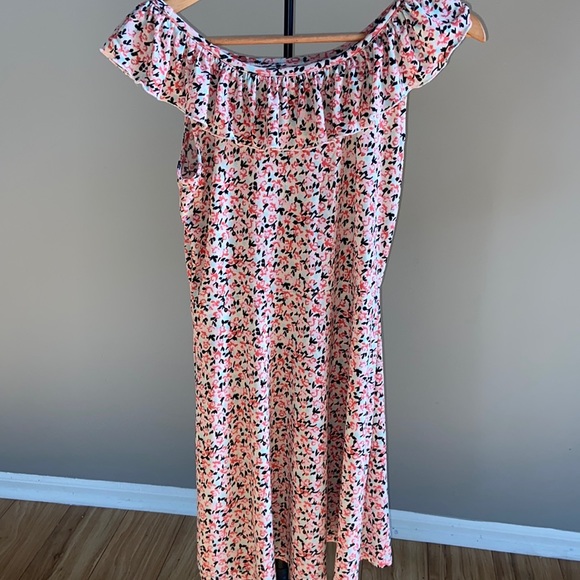 Vero Moda XS Floral Dress - Picture 5 of 6